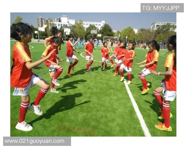 女足球明星精彩瞬间视频集锦让你领略她们的风采与实力